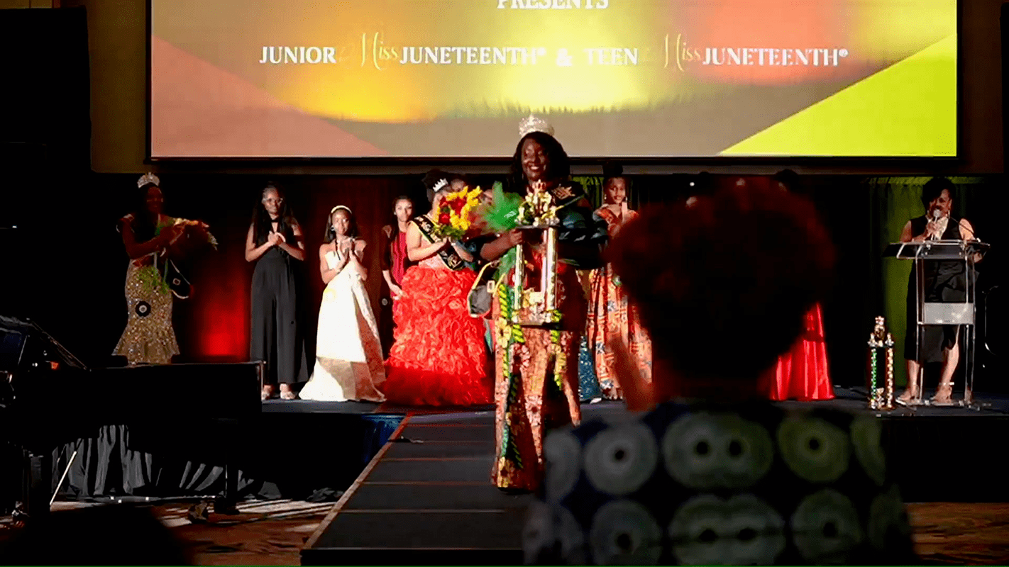 2023-Miss-Juneteenth-America-Scholarship-Pageantry-Program-Teen-Miss-Juneteenth-America-Walk