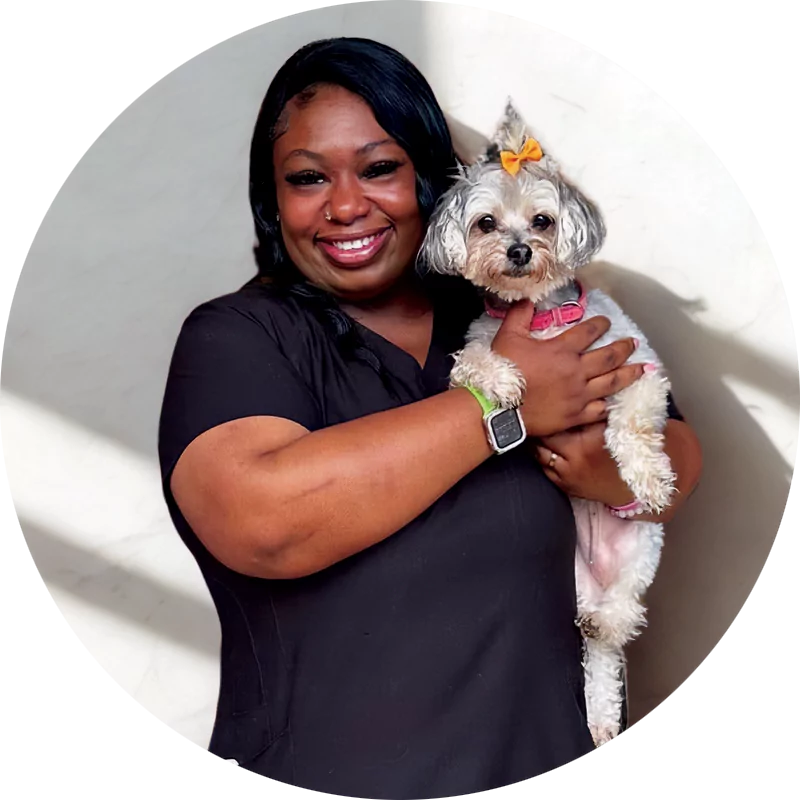 Jazmine Green - Veterinarian