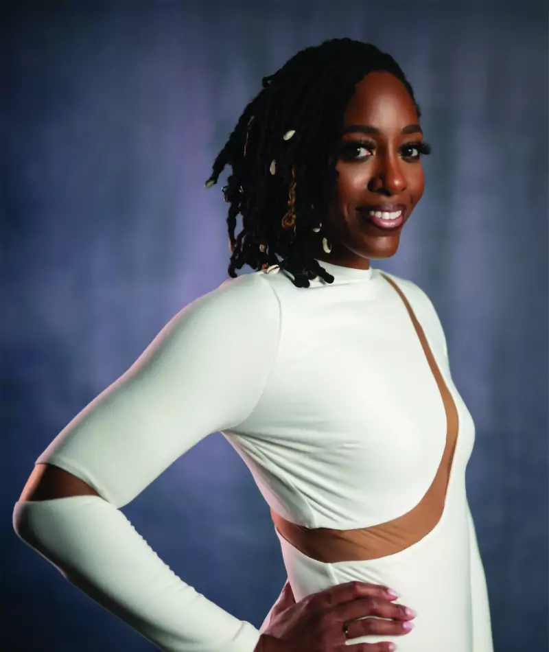 Phenicia West Headshot - 800px