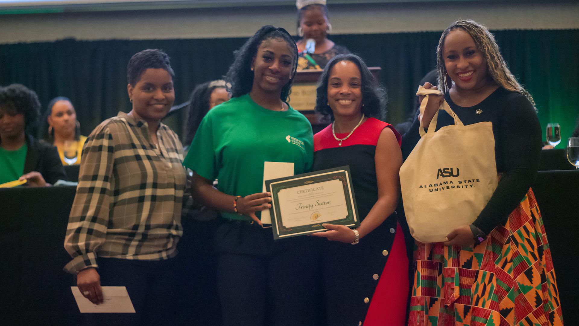Queens Circle - Miss Juneteenth America 2025